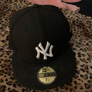 black ny cap